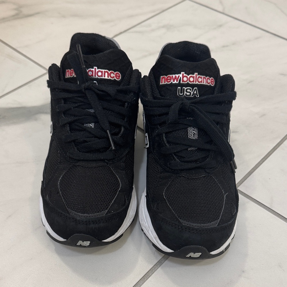NEW BALANCE Made in USA 990 V4 Sneakers - Picture 2 of 8